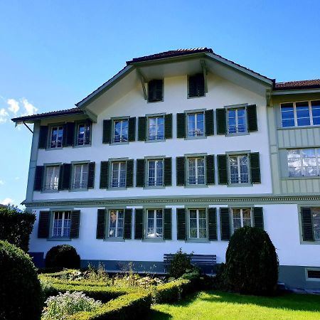 Interlaken Town House Sleeps 12 Guests Central Экстерьер фото